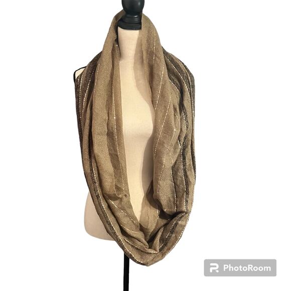 Steve Madden Brown Shimmer Thread Lightweight Infinity Scarf Fall Transition - Picture 1 of 3